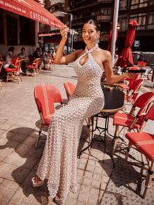 Faeriesty 情人节优雅仿珍珠亮片露背晚礼服，正面钥匙孔设计——修身胸衣饰以闪亮仿珍珠亮片图案，美人鱼式及地长裙，适合盛大晚宴、婚礼、舞会、高档晚宴、生日派对、夏季假日等场合。 - 杏色 - 查看 6