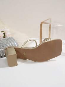 Nuevos tacones altos de verano con diseño de correa transparente francesa, elegante, de moda, casual, versátil y cómodo, adecuado para citas, viajes y trayectos - Dorado - Ver 8