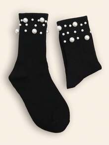 1 par de calcetines de algodón negro con decoración de perlas para mujer