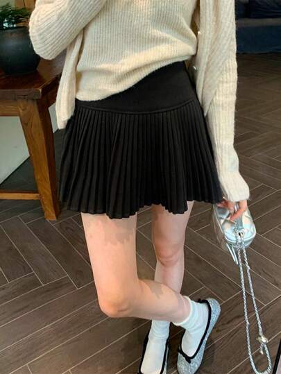 百褶裙，高腰显瘦A字裙，防走光，适合娇小身材，秋季款