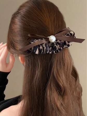 1pc Elegant Street Style Acrylic Leopard Print Fabric Bow Faux Pearl Lace Hair Clip, Retro Twist Clip, Niche Fashion Hair Accessory, Claw Clips, Hair Slide, Hair Barrettes, Hair Accessories