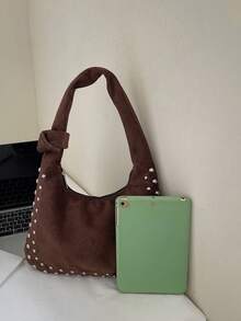 2025 New Retro High-End Handbag, Fashionable Versatile Nichey Rivet Shoulder Bag