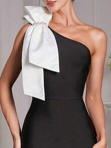 Women's Asymmetric Neckline Oversized Bow Patchwork Bodycon Dress Handmade Rhinestone Decor Sleeveless Bodycon Bandage Dress, Elegant Back Slit Dress For Women , Prom Dress, Cocktail Party Dress,New Year Evening Gown