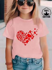 Esta elegante y nueva camiseta de manga corta para niña, 100 % algodón, luce un bonito estampado de corazones. Hecha de tela suave, esta camiseta holgada y versátil es cómoda y agradable al tacto. Ya sea para una reunión familiar, una actividad escolar o para jugar, esta camiseta permite que tu hija se mueva con libertad y comodidad. - Rosa - Ver 2
