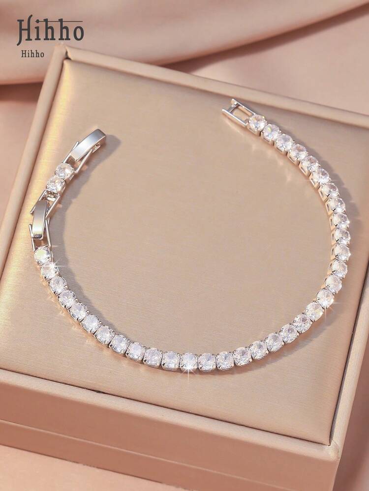 Hihho سوار نسائي من الذهب، سوار تنس كلاسيكي مرصع بالزركونيا المتلألئة، مع سلسلة قابلة للتمديد، طول قابل للتعديل، مجوهرات للارتداء اليومي المتنوع، مجوهرات عيد الميلاد - سوار التنس - مشاهدة 14