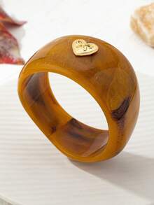 1 pieza Brazalete de resina asimétrico, brazalete geométrico texturizado minimalista vintage con decoración de corazón y lazo, diseño único exagerado, adecuado para fiestas