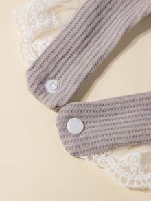 3 Stücke Baby Mädchen süße Waffel Spitze Lätzchen Set, geeignet für den täglichen Gebrauch, Herbst/Winter