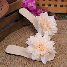 Women's Bohemian Style Plastic Flower Slide Sandals For Vacation - Beige - View 1