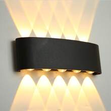 1个黑色/白色LED户外壁灯，防水花园照明壁灯，上下照明壁灯，铝制IP65防水/塑料IP33非防水，两种材质可选，室内外均可使用，暖白光/冷白光，高流明，无频闪，110V/220V，2W/4W/8W/10W/25W，适用于卧室、客厅、厨房、书房、走廊、楼梯、公园、花园、庭院、别墅、车库、阳台、露台等场所。 - 壁燈-IP33塑膠不防水 - 查看 4