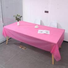 قطعتان من الأغطية البلاستيكية المُستهلَكة للطاولات، سفرة طاولة بيضاء مُستهلَكة بلون أحادي بسيط للاحتفالات