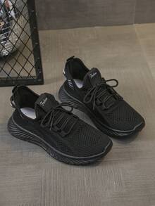 1 par de zapatos deportivos casuales y transpirables con diseño de cordones de malla, adecuados para el verano - Negro - Ver 4