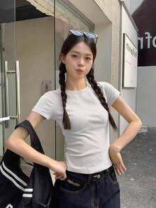 女士白色短袖 T 恤，夏季休闲圆领修身时尚美式短款上衣 - 白色 - 查看 5