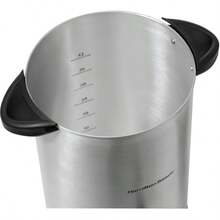 Cafetera Hamilton Beach de gran capacidad  45 tazas Urna percoladora doble dispensador , puede servir 2 tazas al mismo tiempo, acero inoxidable - Tipo de Enchufe A USA (110-127V) - Ver 4