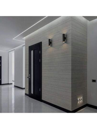 Alpinaluz Wand Light: Dual Verlichting Up Down, Zwart Aluminum, GU10 Sockets, Bulbs Not Included. view 4