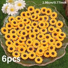 Orange Resin Sunflower Chrysanthemum Shaped Pendant, Creative, Fun, Fashionable Flower Theme Charm Pendant, Used For DIY Bracelets, Necklaces, Earrings, Foot Chains, Keychains, Backpack Chains, Phone Chains, Christmas, Thanksgiving, Back To School Season, Valentine's Day, Mother's Day Pendant