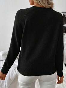 Oblique Button Crew Neck Soft Women Pullover Sweater, Solid Color Ribbed, Suitable For Everyday, Halloween, Christmas, Valentine's Day, Spring/Autumn, Autumn/Winter - Black - View 2