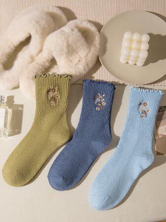 3 pares de calcetines de lana con bordado floral cálido (verde, marrón-azul, azul claro)