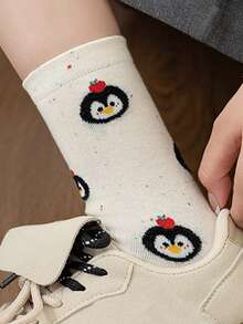 5 Pairs Women's Cute Cartoon Penguin Patterned Breathable Mid-Calf Socks, Fashion & Comfy