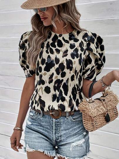Women's Leopard Print Short Puff Sleeve Fashionable Blouse