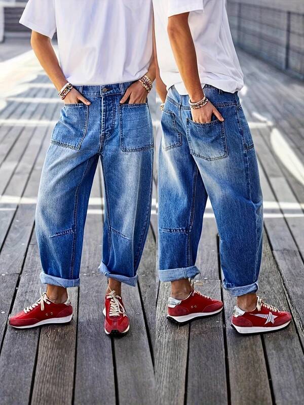 1pc Solid Ombre Denim Zipper Pocket Button Jeans, Casual Ankle-Length Pants For Plus Size Women, Autumn