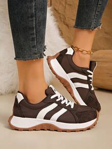 Tênis Femininos de Sola Grossa, Calçados de Caminhada Estilosos e Respiráveis, Confortáveis e com Suporte, Adequados para Todas as Estações, Ótimos para Uso Diário e Exercícios - Café - Visão 4