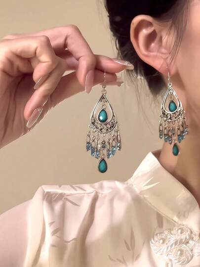 1 Pair Bohemian Vintage Tassel Earrings, Hollow Water Drop Earrings For Women, Travel Accessories