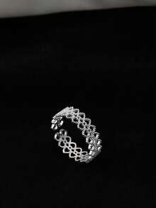 1pc Adjustable Knuckle Ring For Women, Creative Personalized Hollow Floral Lace Design