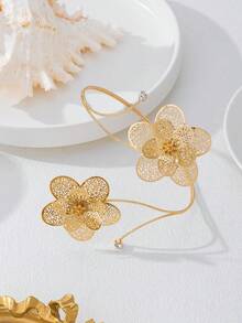 Tornozeleira Geométrica Oca 3D Minimalista e da Moda, Adequada para Festas e Eventos, Presente - Dourado - Visão 3