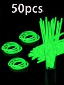 100 مجموعة من عصي الإضاءة الخضراء والقلائد المضيئة، مناسبة لديكورات حفلات الكبار وهدايا الحفلات. هذه العناصر يمكن أن تضيء باستمرار لمدة 8 إلى 12 ساعة. لها تأثير الإضاءة الليلية، مما يجعل هدايا الحفلات تلمع بشكل لامع. أساور اليد والقلائد والأضواء النيون وعصي الإضاءة المضيئة لحفلات الزفاف
