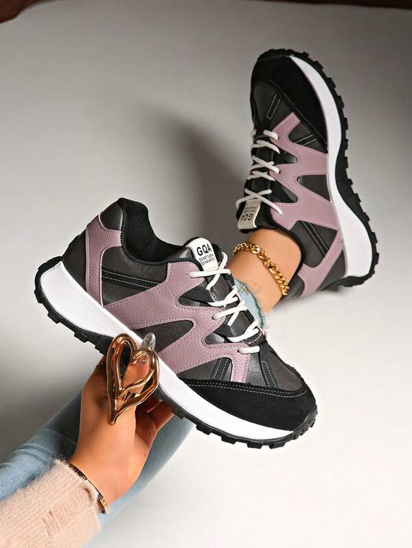 أحذية رياضية نسائية بطبعة نمر عصرية، أحذية رياضية مريحة وقوية ذات نعل مطاطي ناعم، أحذية رياضية خفيفة الوزن وقابلة للتهوية بتصميم رقعي للنساء