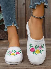 Fashionable New Embroidered Slip-On Slippers, Suitable For Indoor And Outdoor Wear - White - View 5