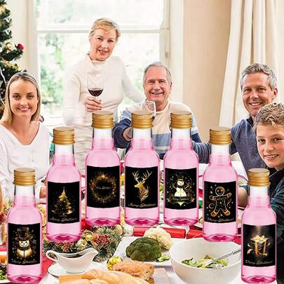 27/4pcs Mini Christmas Liquor Bottle,Beverage Dispensing Bottle,Clear Plastic Party Cups,With Black,Golden And Silvery Lids,And With 9 Styles Labels,Perfect For Christmas Party Supplies,Birthday Decorations,Wedding Supplies,New Years Gifts,Family Gatherings