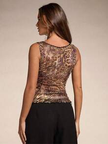 女士深V领夏季性感修身动物纹网纱豹纹透明吊带背心，饰有荷叶边蕾丝，弹力面料，适合日常穿着、街头、舞台、音乐会和夜间外出。 - 咖啡棕 - 查看 5