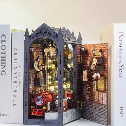 Bộ dụng cụ góc sách tự làm, Bộ mô hình trang trí kệ sách thư viện bằng gỗ 3D cho phòng ngủ, Mô hình tòa nhà lắp ráp, Đồ thủ công tự làm, Tàu hỏa Giáng sinh