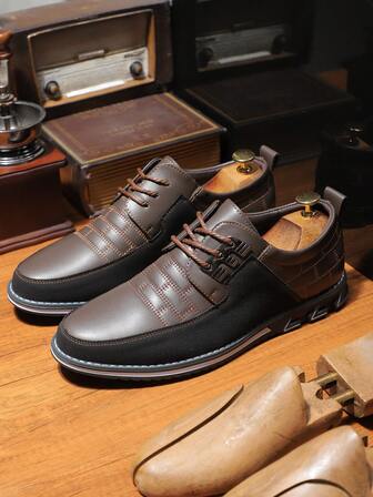 1 par låga herrsneakers med PU-ovandel och gummisula, lätta för dagliga fritidsaktiviteter