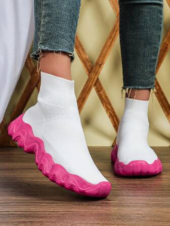 Simple Pure White Breathable Mesh Upper, High-Top Soft And Comfortable Slip-On Women's Casual Shoes, Bright Rose-Red Soles For A Fashionable Look, Outdoor Walking, Sports, And Running Shoes, Gym Sneakers, Lightweight And Versatile Soft Sole, Unisex Couple Shoes, Campus Student Shoes, Commuting And Travel Shoes, Suitable As Gifts For New Year And Christmas Holidays.