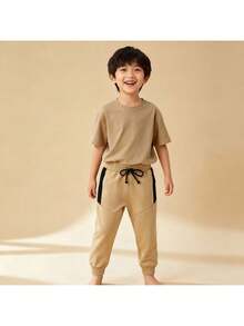 PROMOÇÃO Kit 4 Calças Jogger Infantil de Moletom Moletinho com Cadarço para Ajuste ideial para dia a dia e escola - Multicolorido - Visão 4