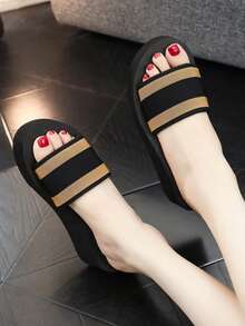 Sandálias Slide de Plataforma Cunha Listradas Cáqui Femininas, Estilo de Férias, Chinelos Grossos para Uso Externo