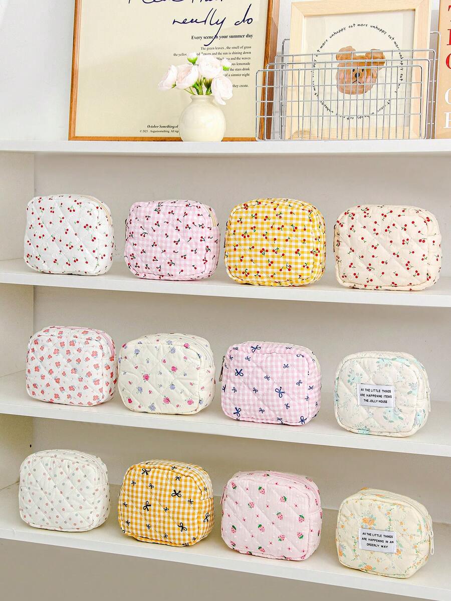 1 Pieza Monedero mini lindo acolchado de espuma con estampado de cereza, bolsa suave de tela para almacenar toallas sanitarias, bolsa organizadora de cosméticos con estampado de cuadrícula, bolsa de almacenamiento para auriculares Bluetooth con lazo, regalo de Navidad, esencial de viaje, embrague / bolso pequeño, organizador de maquillaje, organizador de maquillaje, bolsa, soporte para brochas, mini bolsa, bolsa de gran capacidad, regalo para mujeres, regalo de Navidad, ideas de regalo para mujeres