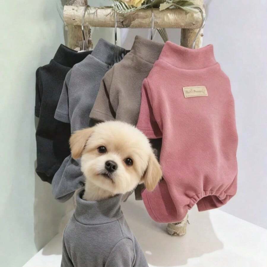 1件装天鹅绒宠物四脚裤,保暖舒适,秋冬新品,精致剪裁,柔软顺滑,亲肤透气,防风保暖,专为泰迪犬、博美犬、雪纳瑞等小型犬设计,S码适合2-4公斤,M码适合5-7公斤,是室内宠物服装的理想之选。 - 彩色 - 查看 1