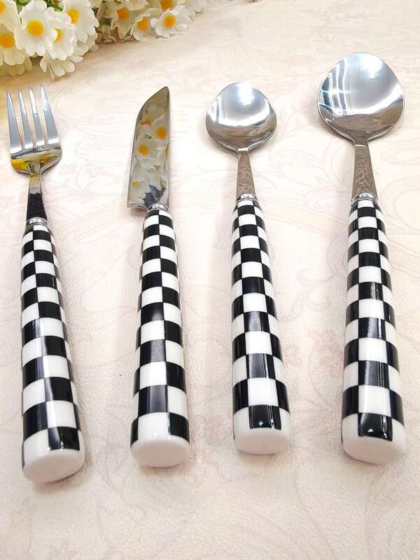 4/24 قطعة طقم أدوات مائدة فريدة من الفولاذ المقاوم للصدأ بنمط مربعات رجعي، جميلة وأنيقة من الخزف، تشمل أدوات المائدة ذات المقابض الخزفية، سكين ستيك، شوكة حلوى وملعقة، مجموعة أدوات مطبخ إبداعية وملحقات، تشمل سكين وشوكة وملعقة، مناسبة للتناول اليومي وحفلات أعياد الميلاد والمناسبات العائلية