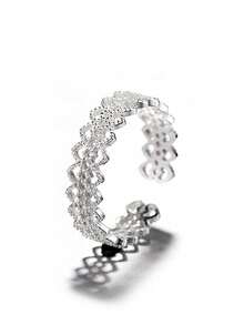 1pc Adjustable Knuckle Ring For Women, Creative Personalized Hollow Floral Lace Design