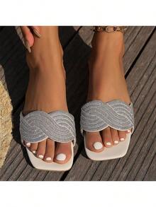 Las mujeres sandalias planas ondulación zapatos de diamantes de imitación Europa y los Estados Unidos de alto nivel de la moda flash de diamantes sandalias planas zapatillas - Blanco - Ver 3