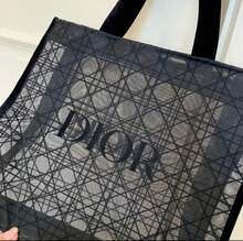 Dior 蕾丝网眼手提包，2026春夏新款时尚单品。旅行必备。化妆包，经典黑色藤格纹设计，透明网眼外层 - 黑色 - 查看 6