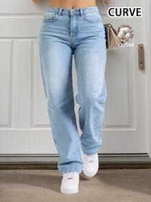 Plus Size Women's Casual Loose Fit Straight Leg Long Denim Jeans Spring - Light Wash - View 2