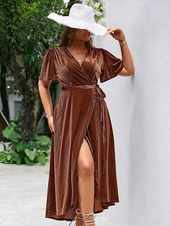 Simplee Büyük Beden Kadınlar İçin Parlak Kadife Düz V Yakalı Önden Bağlamalı Elbise, Noel, Yeni Yıl ve Şükran Günü Partileri İçin Şık