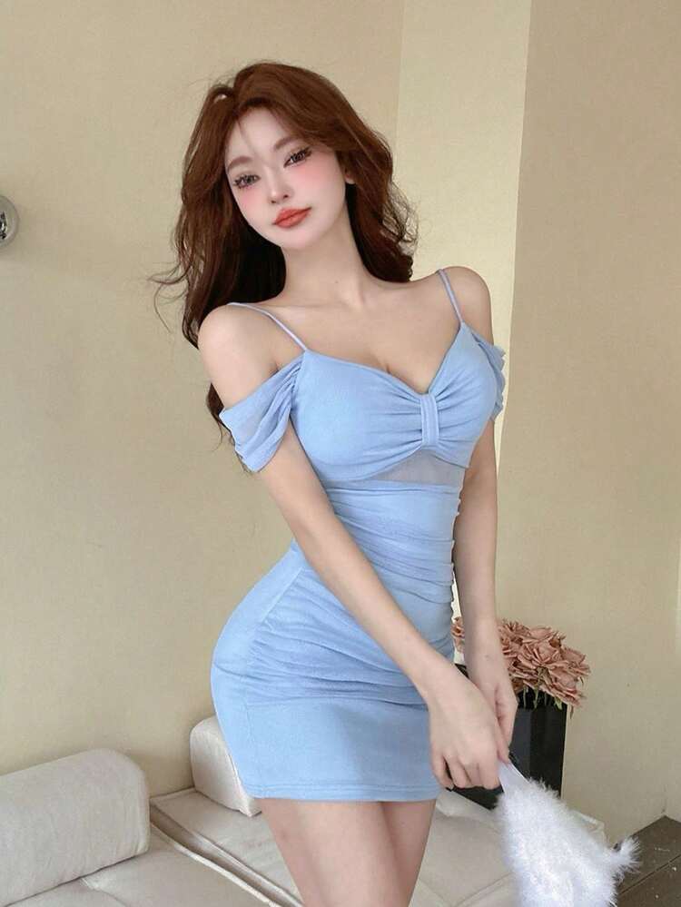 セクシー 肩出し ミニ ワンピース タイトワンピース オフショルダー 半袖 キャバドレス キャバ嬢 ドレス 透けデザイン 胸パット 胸パッド 付き 盛れる ストレッチ ミニワンピ レディース S/M/L - ブルー - 見る 1
