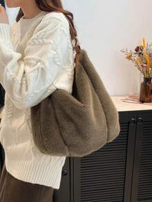 女士毛绒腋下包，大容量单肩包，百搭休闲通勤包，新月造型，适合日常佩戴