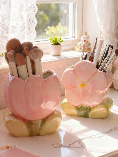 1pc Flower Shaped Pink Ceramic Vase, Decorative Flower Vases Cute Home Decor, Multifunctional Vase For Wedding Decoration Desk Office Home Decor Pink Tulip, Suitable For Room Decoration, Home Decoration, Birthday Decoration, Kitchen, Wedding, Bedroom Decoration, Living Room Decoration, Gift, Party Decoration