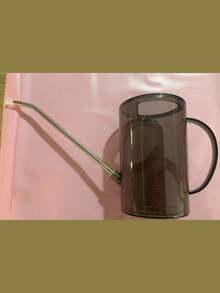 一个刻度喷壶，室内植物浇水壶，花园浇水壶，塑料浇水壶，长嘴浇水壶，带刻度，方便监测水位，必备园艺工具。适用于室内植物、花卉和多肉植物，有 1 升和 1.5 升两种规格。 - 彩色 - 查看 15